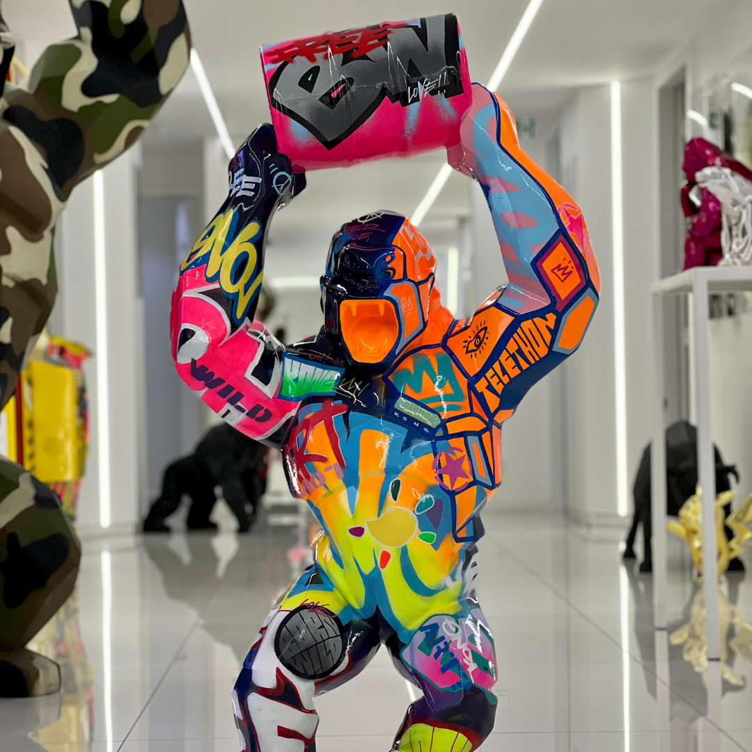 Richard Orlinski  | Son oeuvre "WILD KONG OIL TAG"